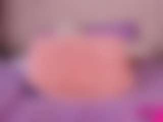 emyli_sw's Live Sex Cam Show