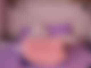 emyli_sw's Live Sex Cam Show