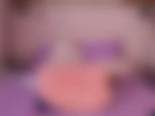 emyli_sw's Live Sex Cam Show