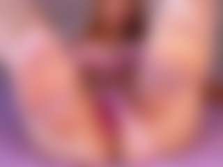 emyli_sw's Live Sex Cam Show