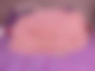 emyli_sw's Live Sex Cam Show