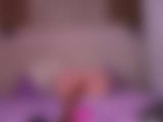 emyli_sw's Live Sex Cam Show