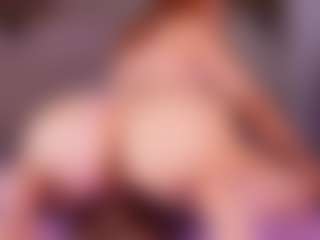 emyli_sw's Live Sex Cam Show