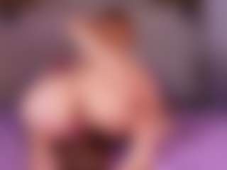 emyli_sw's Live Sex Cam Show