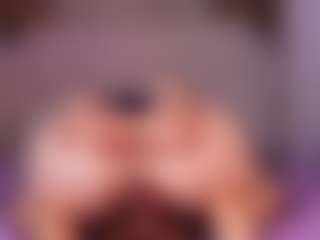 emyli_sw's Live Sex Cam Show