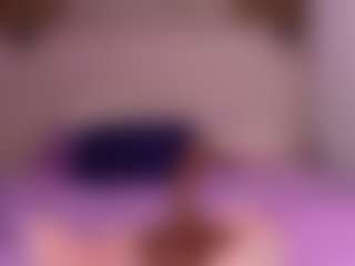 emyli_sw's Live Sex Cam Show
