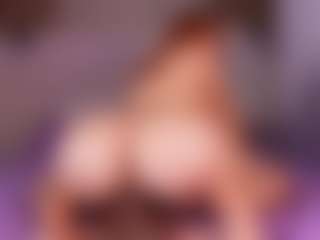 emyli_sw's Live Sex Cam Show
