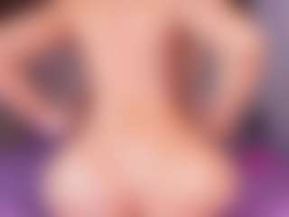 emyli_sw's Live Sex Cam Show