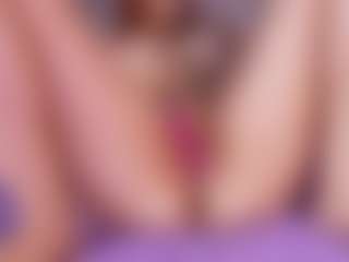 emyli_sw's Live Sex Cam Show