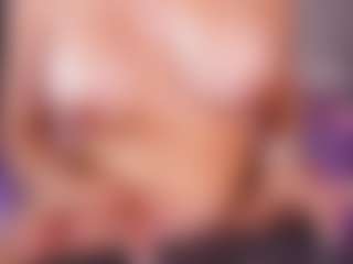 emyli_sw's Live Sex Cam Show