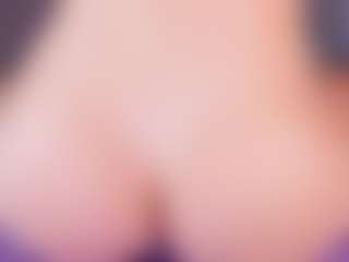 emyli_sw's Live Sex Cam Show