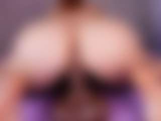emyli_sw's Live Sex Cam Show
