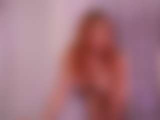 emyli_sw's Live Sex Cam Show