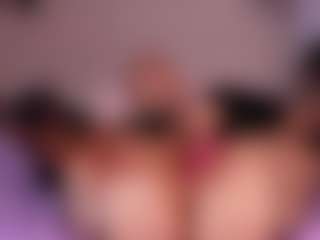 emyli_sw's Live Sex Cam Show