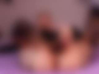 emyli_sw's Live Sex Cam Show