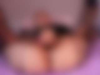 emyli_sw's Live Sex Cam Show