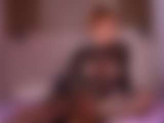emyli_sw's Live Sex Cam Show