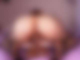 emyli_sw's Live Sex Cam Show