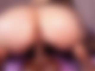 emyli_sw's Live Sex Cam Show