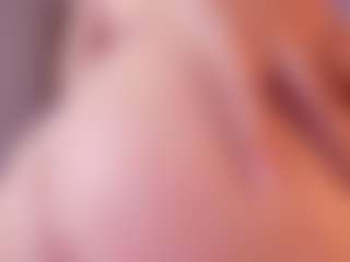 emyli_sw's Live Sex Cam Show