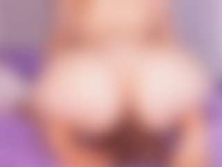 Live cam show with emyli_sw - Asshole on Camsoda