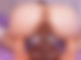 emyli_sw's Live Sex Cam Show