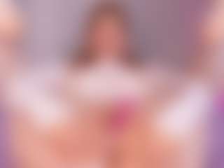 emyli_sw's Live Sex Cam Show