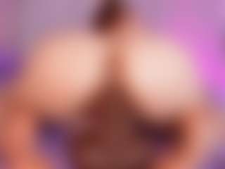 emyli_sw's Live Sex Cam Show