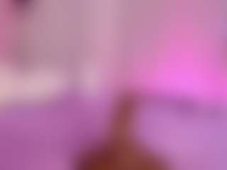 emyli_sw's Live Sex Cam Show