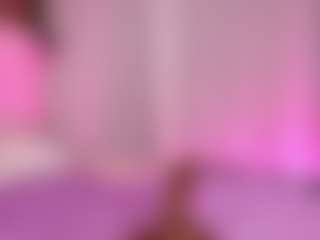emyli_sw's Live Sex Cam Show