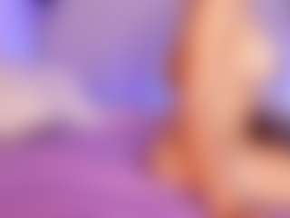 emyli_sw's Live Sex Cam Show