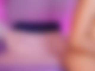 emyli_sw's Live Sex Cam Show