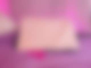 emyli_sw's Live Sex Cam Show