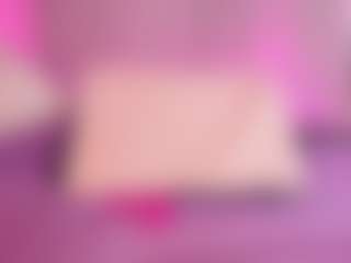emyli_sw's Live Sex Cam Show