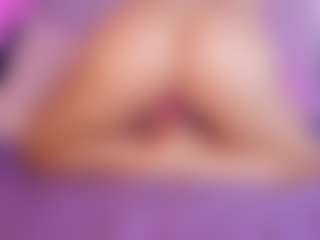 emyli_sw's Live Sex Cam Show