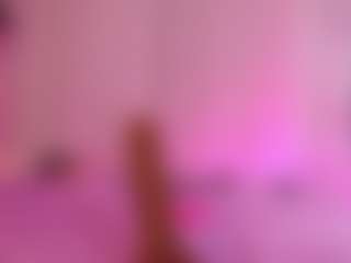 emyli_sw's Live Sex Cam Show