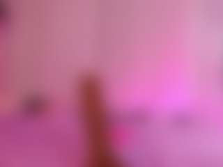 emyli_sw's Live Sex Cam Show