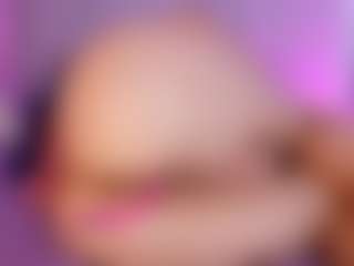 emyli_sw's Live Sex Cam Show