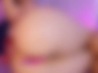 emyli_sw's Live Sex Cam Show