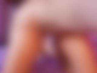 emyli_sw's Live Sex Cam Show