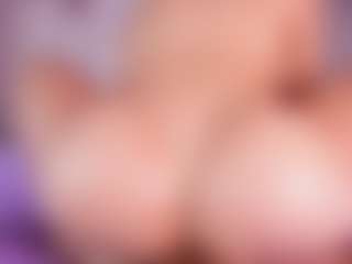 emyli_sw's Live Sex Cam Show