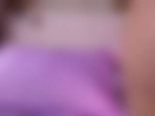 Live cam show with emyli_sw - Curvy Young Adult on Camsoda