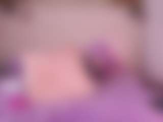 emyli_sw's Live Sex Cam Show