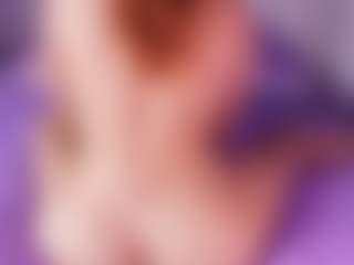 emyli_sw's Live Sex Cam Show