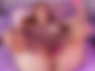 emyli_sw's Live Sex Cam Show
