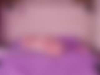 emyli_sw's Live Sex Cam Show