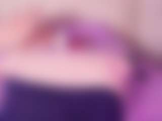 emyli_sw's Live Sex Cam Show