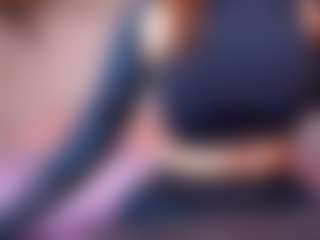 emyli_sw's Live Sex Cam Show