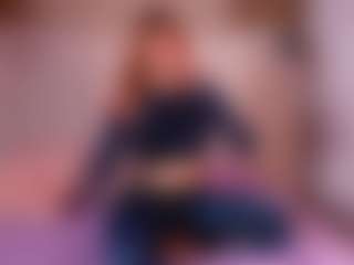 emyli_sw's Live Sex Cam Show