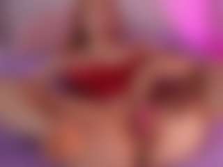 emyli_sw's Live Sex Cam Show